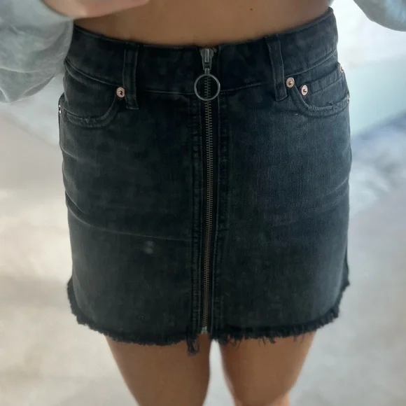 Free people black denim skirt - Picture 3 of 5